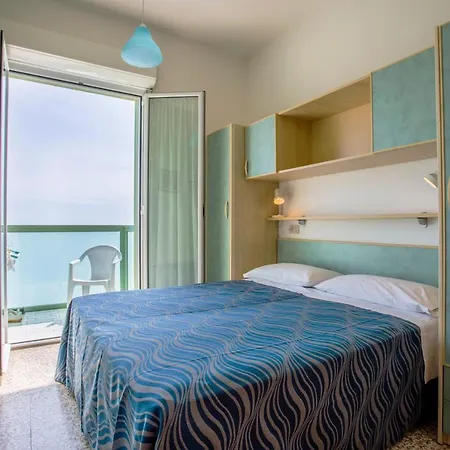 Costa Del Sole Only 호텔 2*