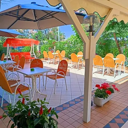 Costa Del Sole Only Hotell 2*