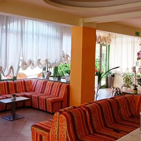 Costa Del Sole Only 酒店 米兰马瑞提那