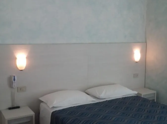 Costa Del Sole Only 米兰马瑞提那