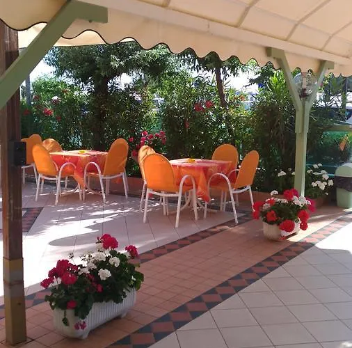 Costa Del Sole Only 酒店 米兰马瑞提那